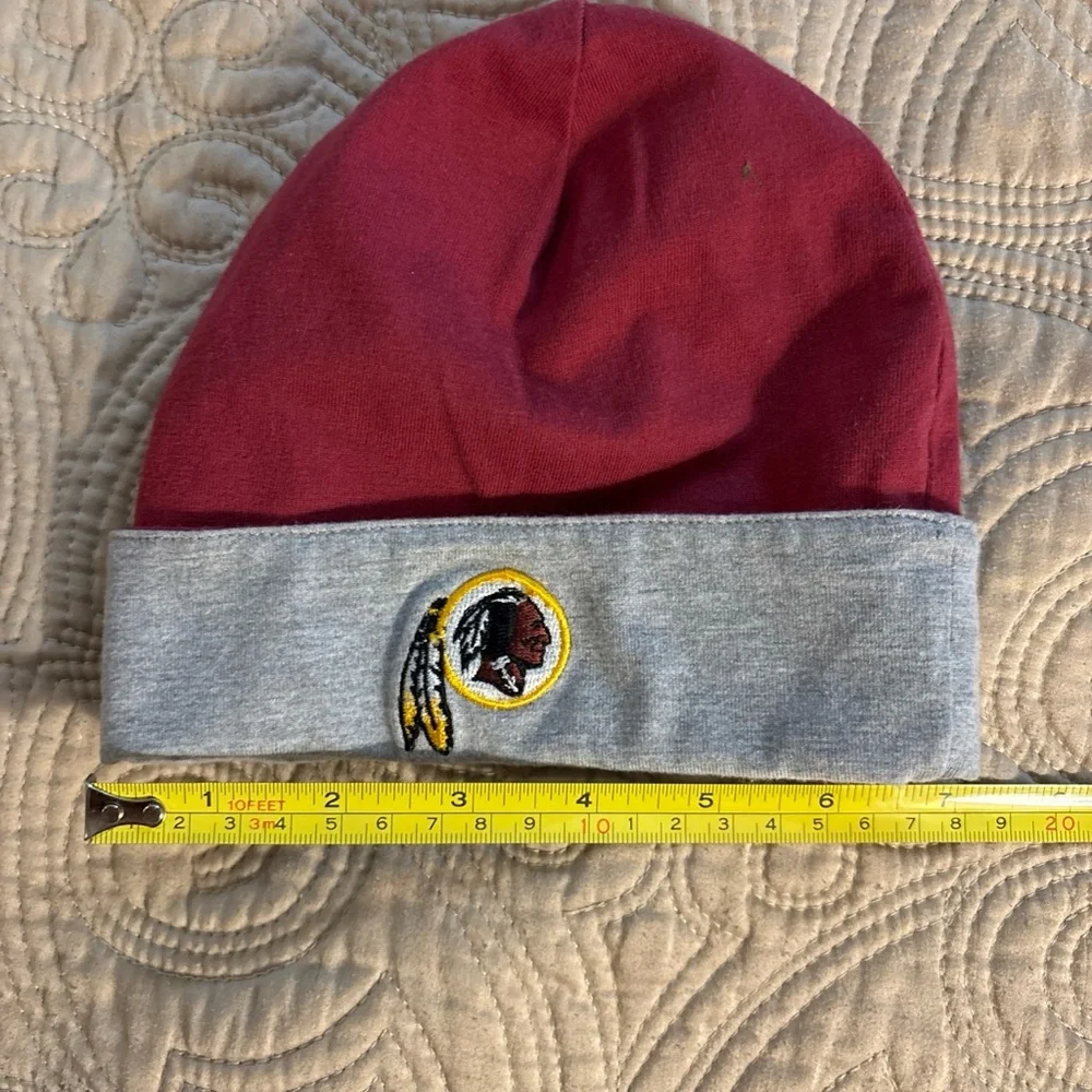Washington Redskins Red and‎ Gray Beanie with Embroidered Logo